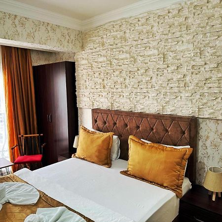 Rose Suite & Hotel Büyükçekmece Exterior photo